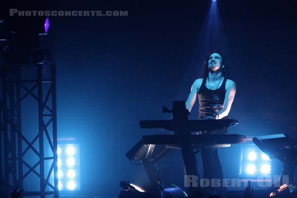 NIGHTWISH - 2008-04-06 - PARIS - Zenith - Tuomas Lauri Johannes Holopainen
